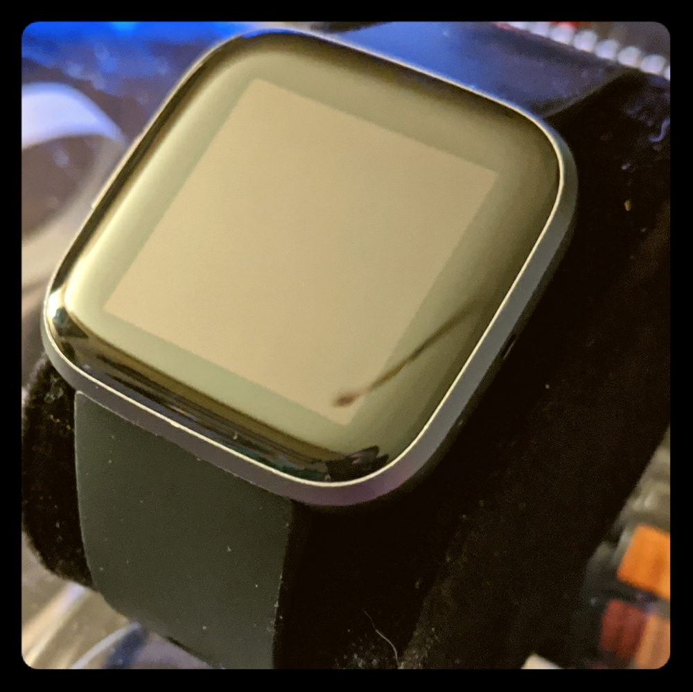 Fitbit versa 2